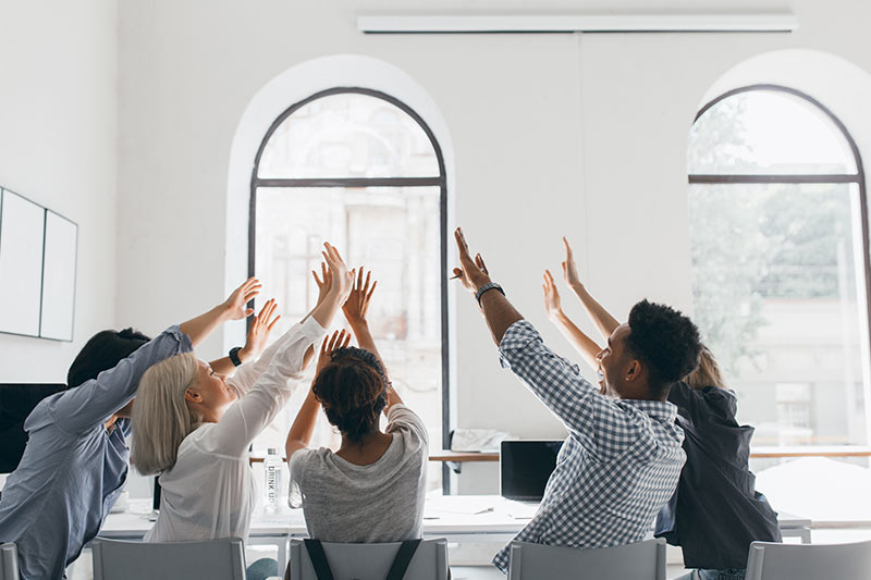 Ra quyết định theo dữ liệu để mở rộng kinh doanh ổn định